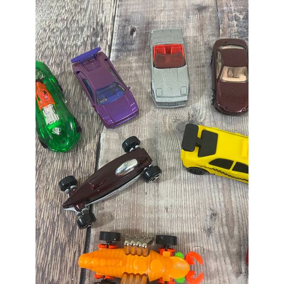 Lot of 14 Vintage Hot Wheels and Other Brands of Diecast Cars See Photos - Picture 6 of 10